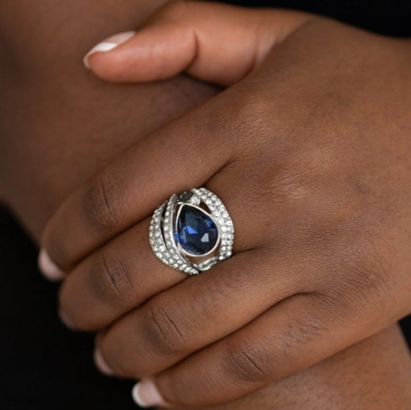 Stepping Up The Glam - Blue